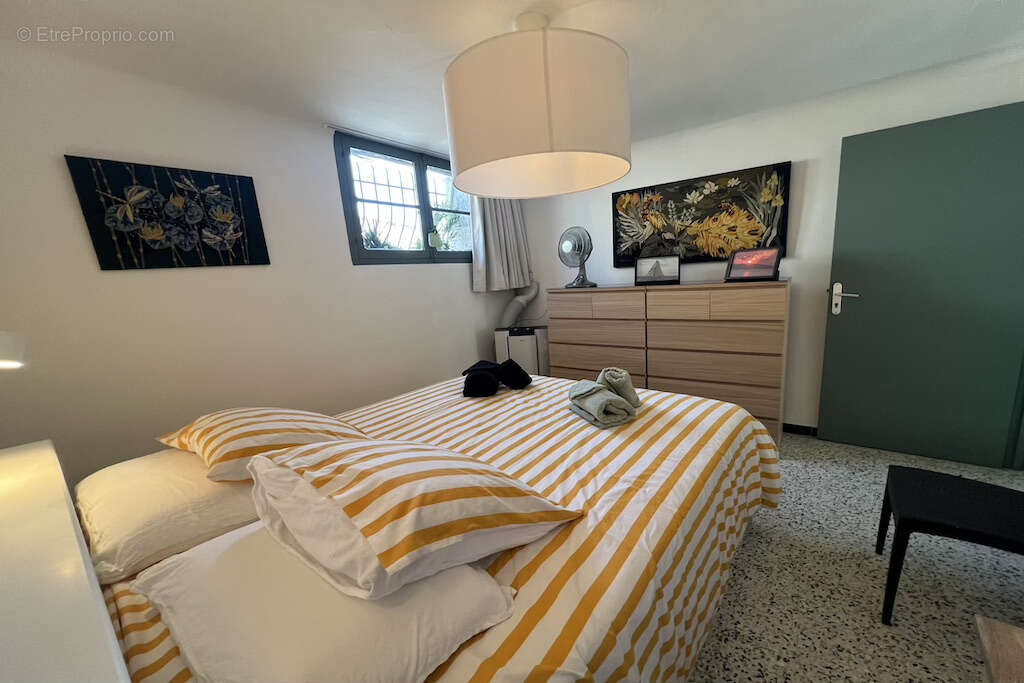 Appartement à TOURRETTES-SUR-LOUP