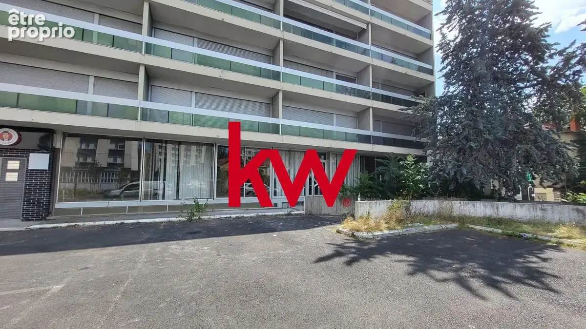 Commerce 442 m² à Clermont-Ferrand  - photo 5