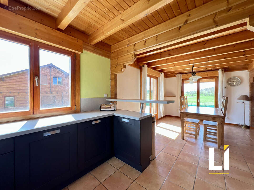 Maison à LES FONTENELLES