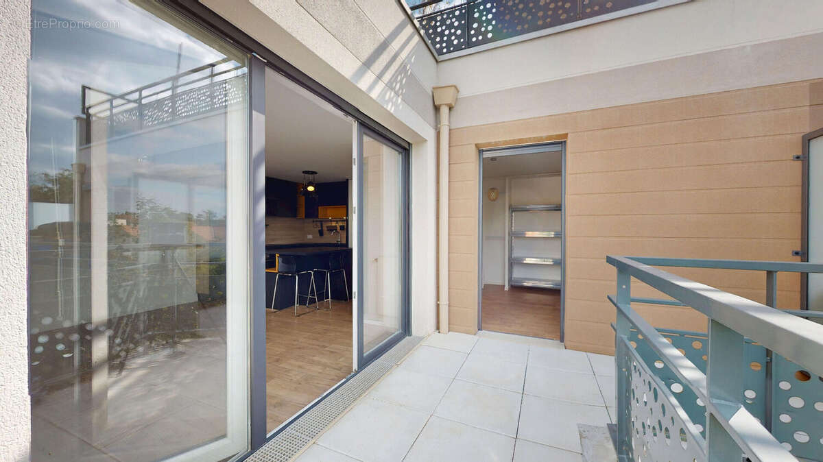 Appartement à BOIS-D'ARCY