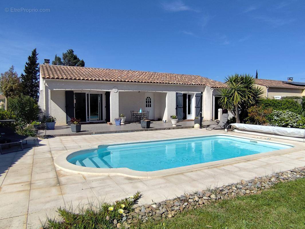 Maison à DOUZENS