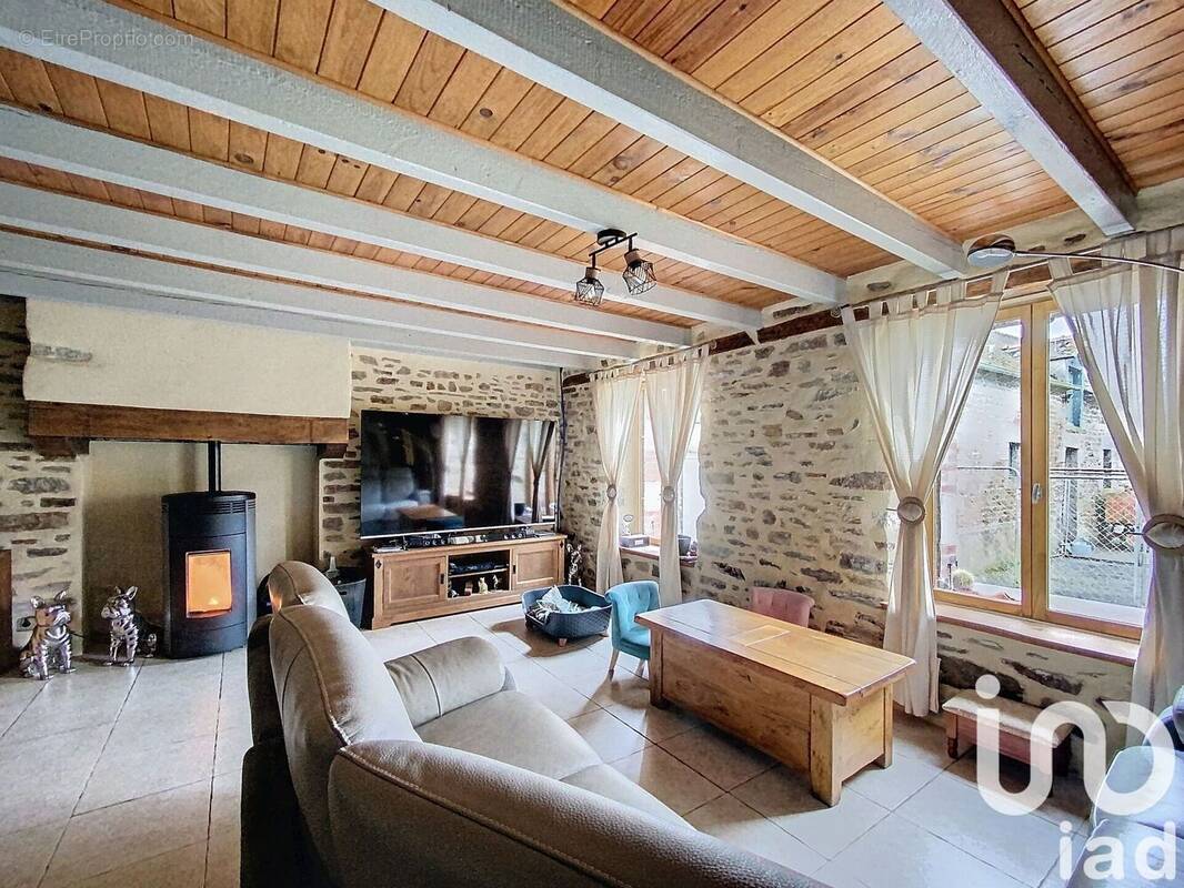 Photo 1 - Maison à LA MOTTE