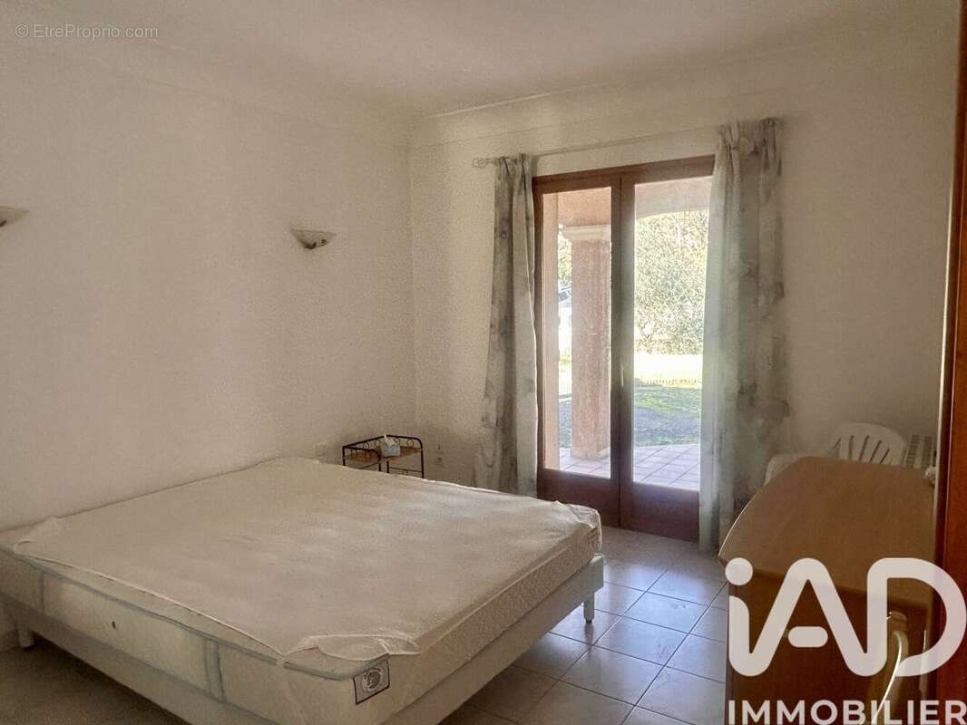 Photo 7 - Maison à SAINT-MAXIMIN-LA-SAINTE-BAUME