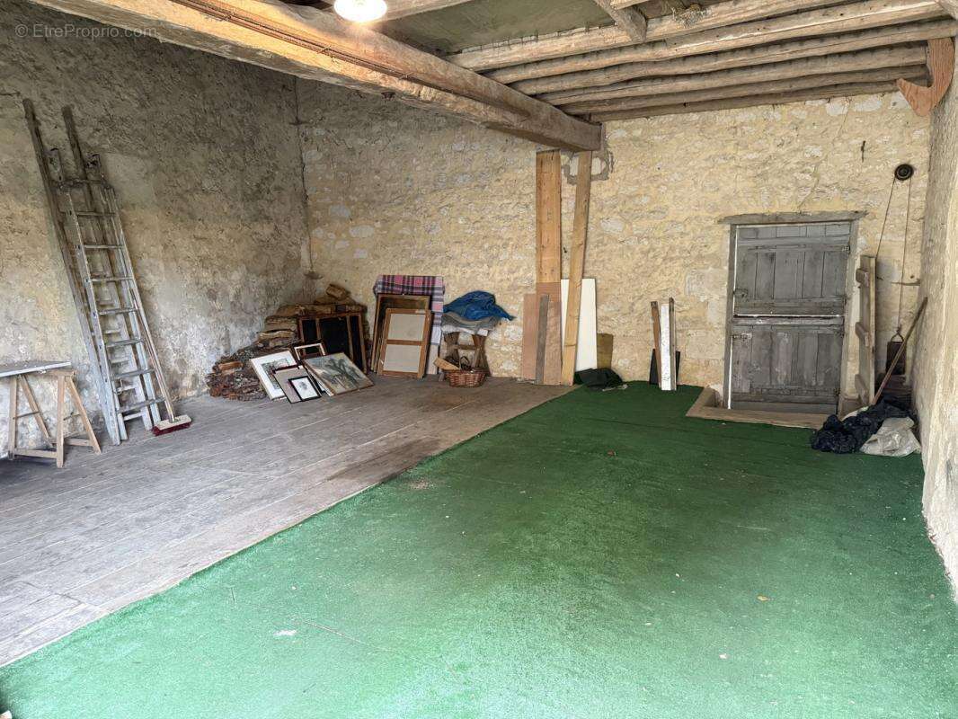 Maison à MAUVES-SUR-HUISNE