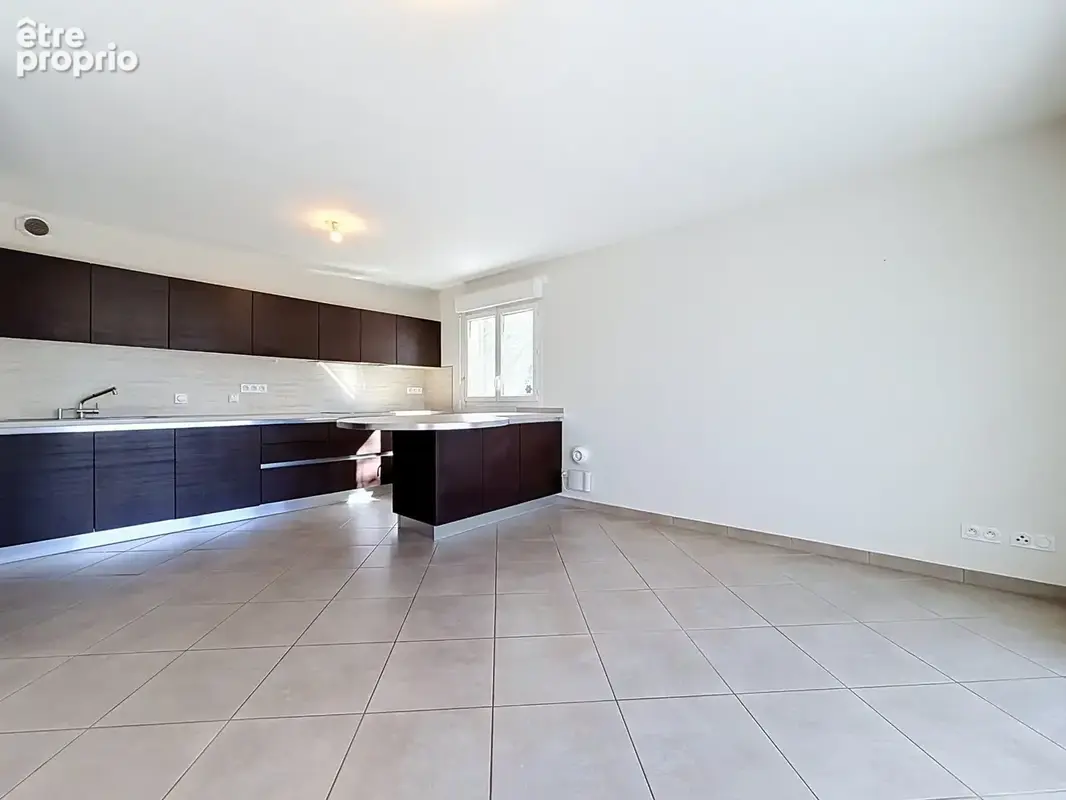 Appartement T4 85m2 calme et lumineux - VETRAZ MONTHOUX - photo 4