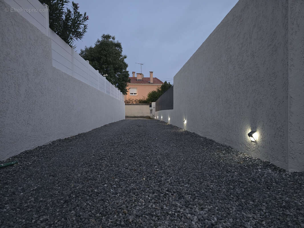 Maison à LIGNAN-SUR-ORB