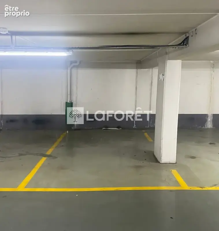 Parking champs élysées / boétie - photo 2