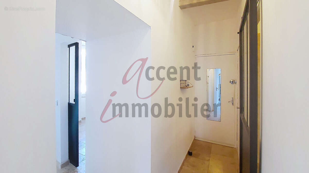Appartement à NOVES
