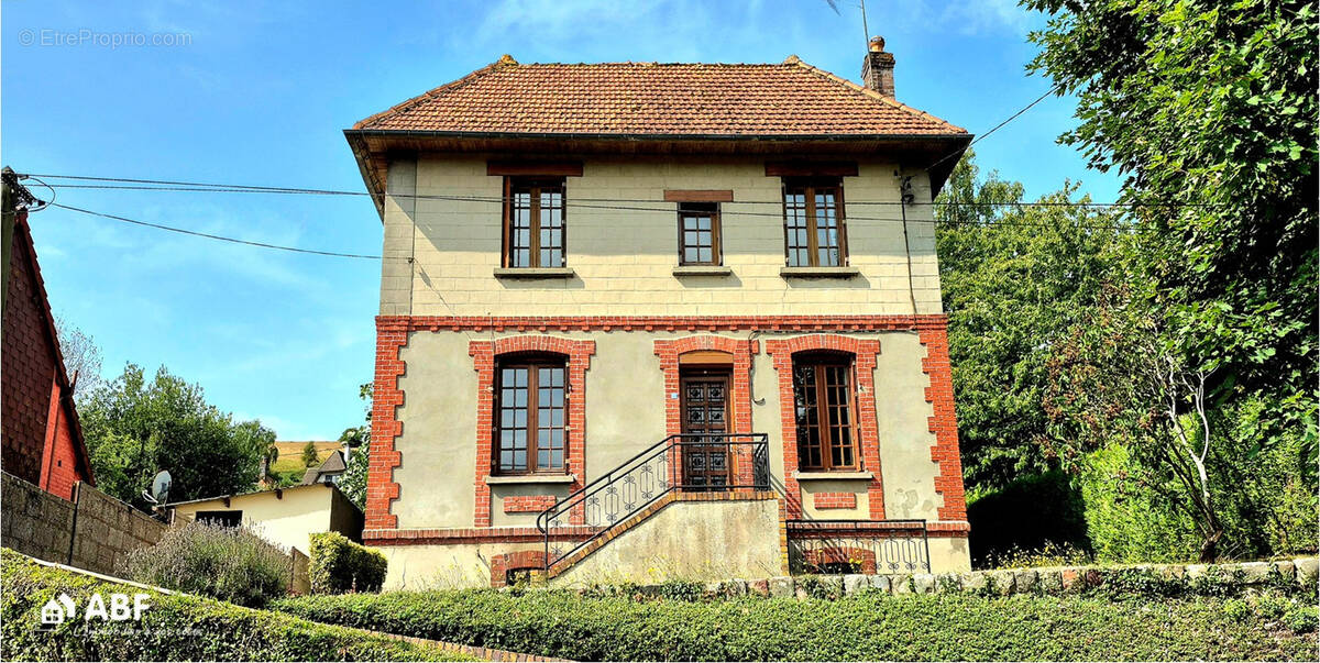 Maison à ARQUES-LA-BATAILLE