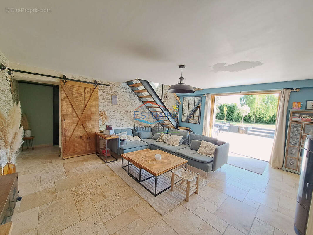 Maison à NORT-SUR-ERDRE