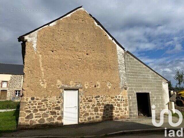 Photo 2 - Maison à MEDREAC