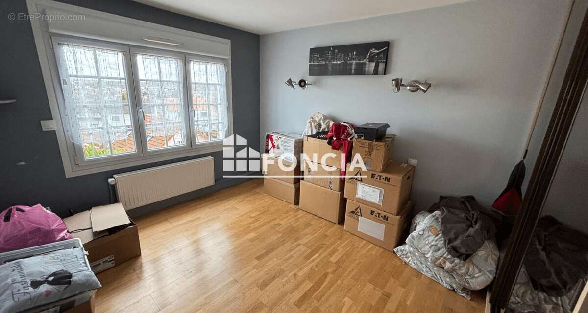 Maison à SAVIGNY-SUR-ORGE