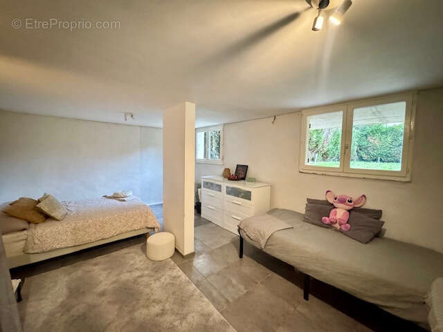 Maison à SAVIGNY-SUR-ORGE