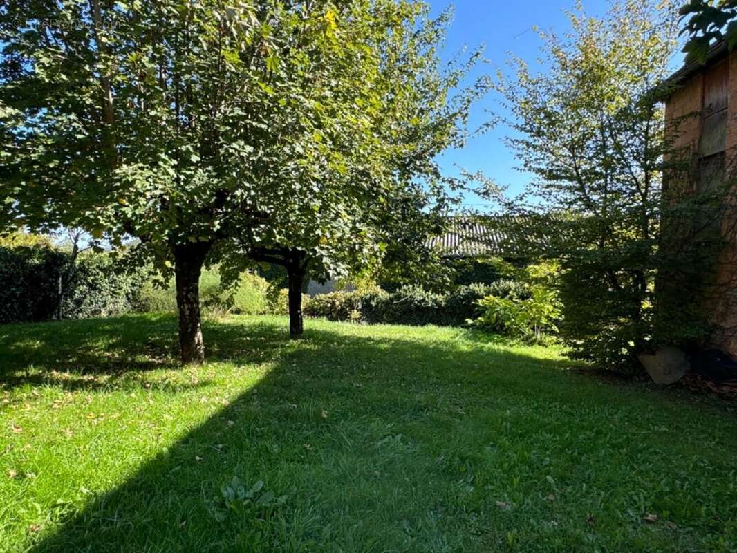 Maison à SAINT-CYPRIEN