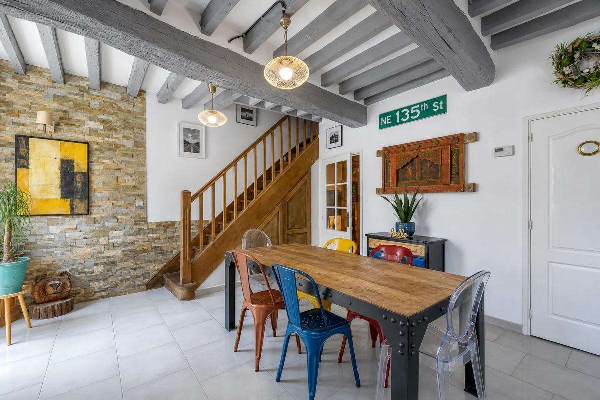 Maison de 5 pièces de 126 m² à Fresnoy-la-Rivière - photo 4
