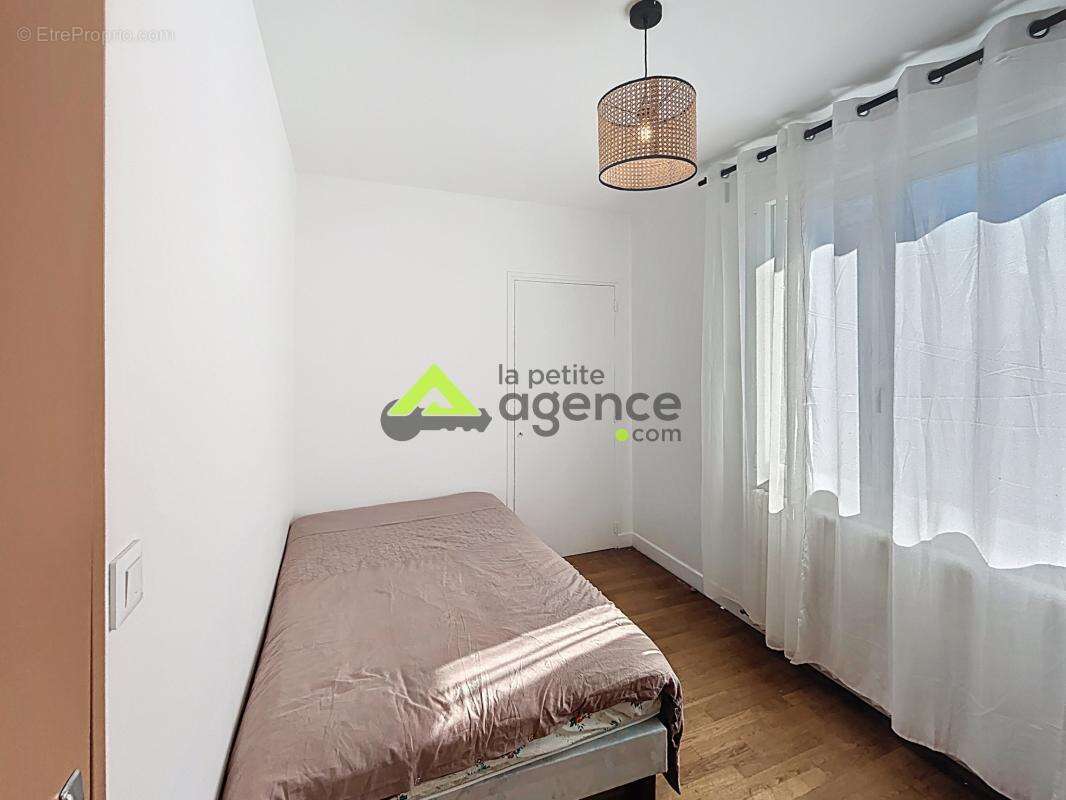 Maison à SAINT-VAURY