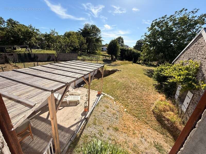 Maison en pierre entièrement rénovée, 95m², avec dépendances, terrain de 1154m² 148 000 € - photo 18