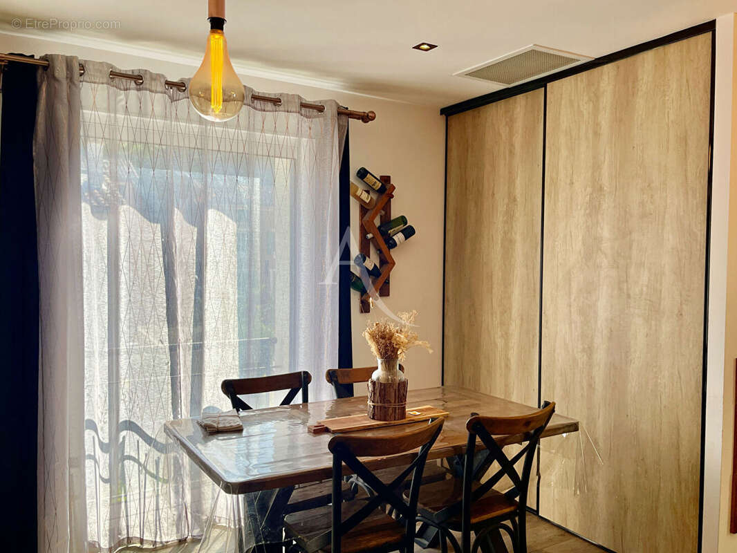 Appartement à GINASSERVIS