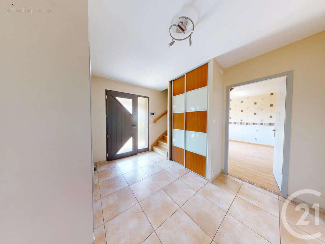 Maison 156 m² à Fontenilles  - photo 9