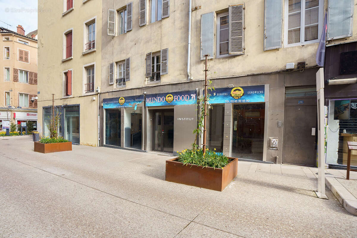 Local Commercial centre ville - 71m² - photo 5