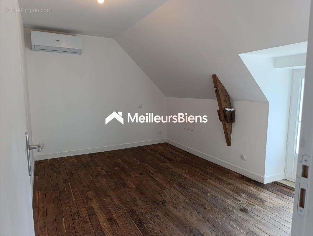 Maison à LA GACILLY