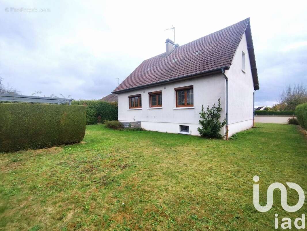 Photo 2 - Maison à BRESLES