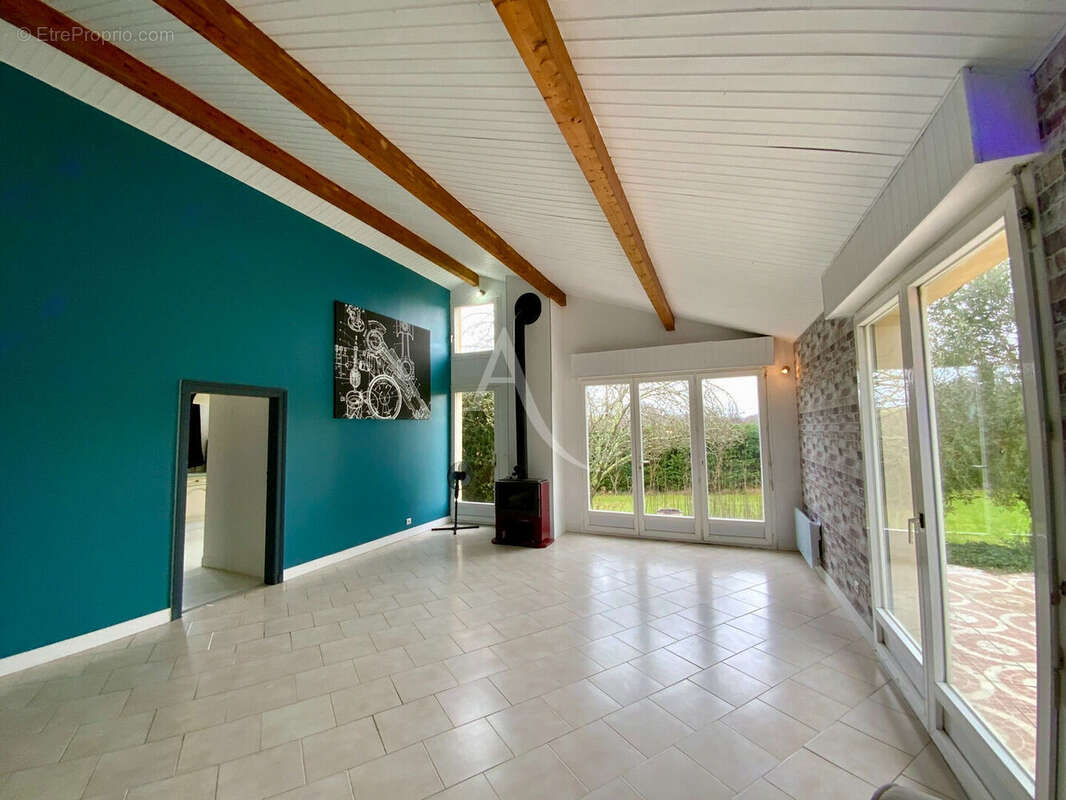 Maison à SAINTE-COLOMBE