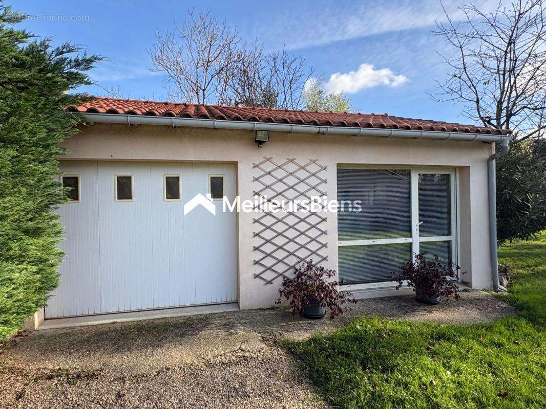 Maison à PONT-DE-LARN