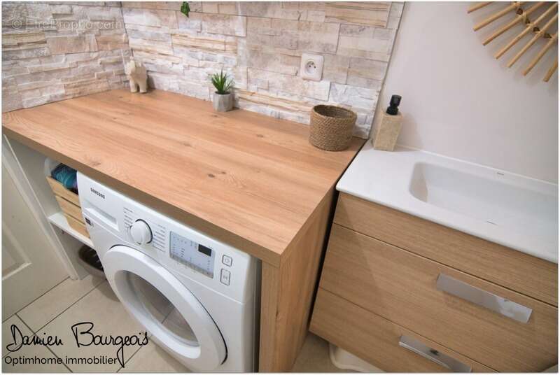 Maison à SAINT-GENIS-POUILLY