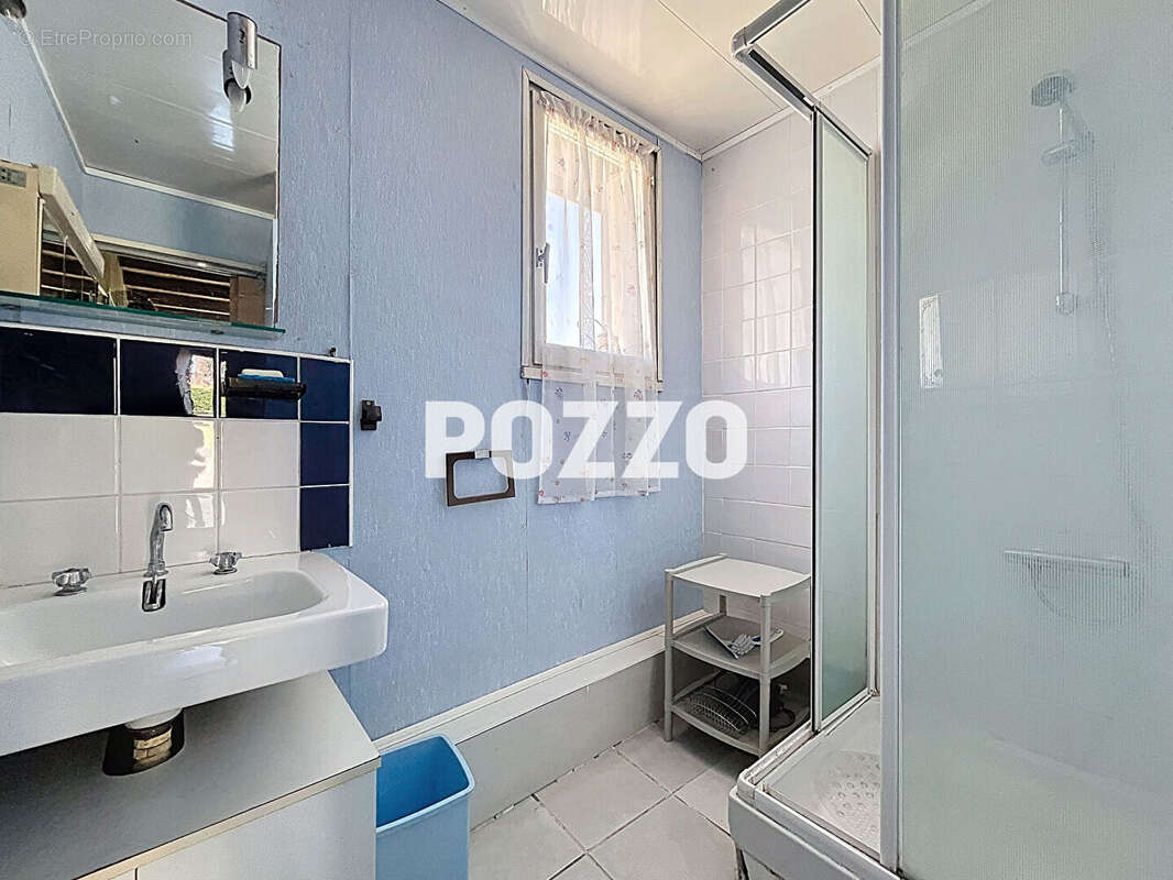 Maison à SAINT-PLANCHERS