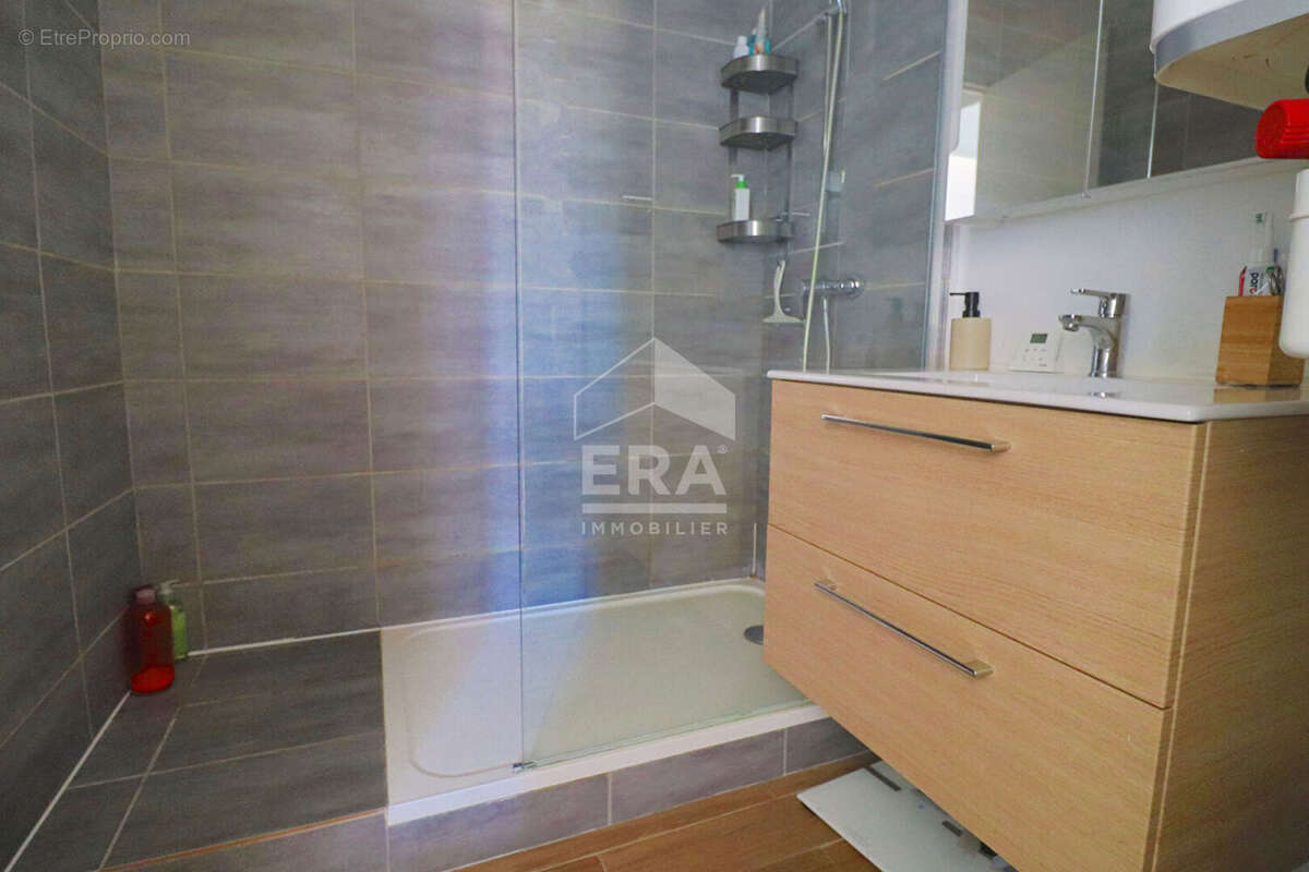 Appartement à MARSEILLE-10E