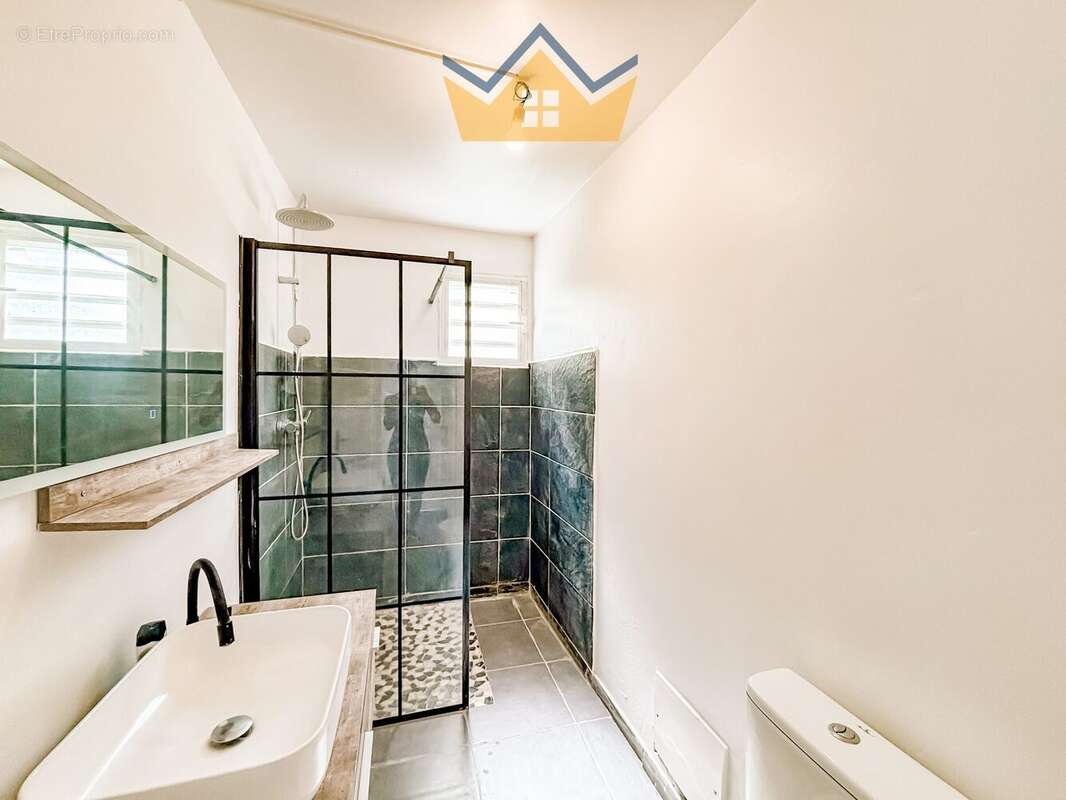 Maison à FORT-DE-FRANCE