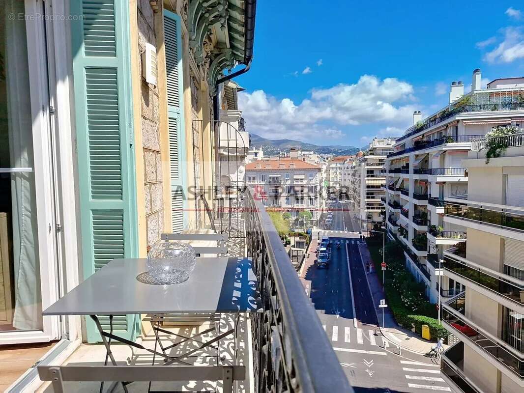 Appartement à NICE