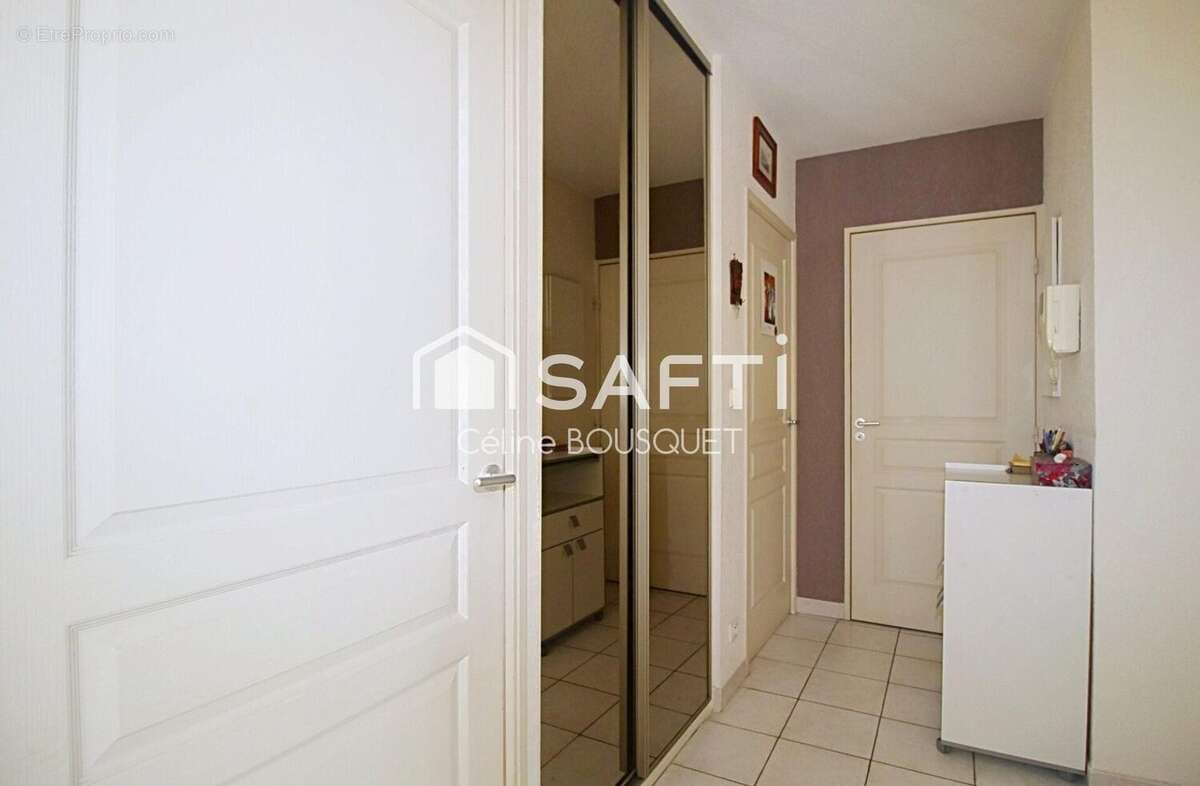 Photo 4 - Appartement à NIMES