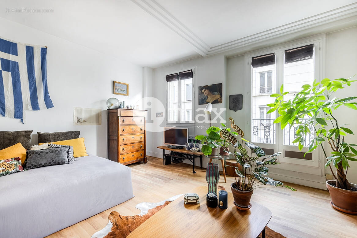 Appartement à LEVALLOIS-PERRET