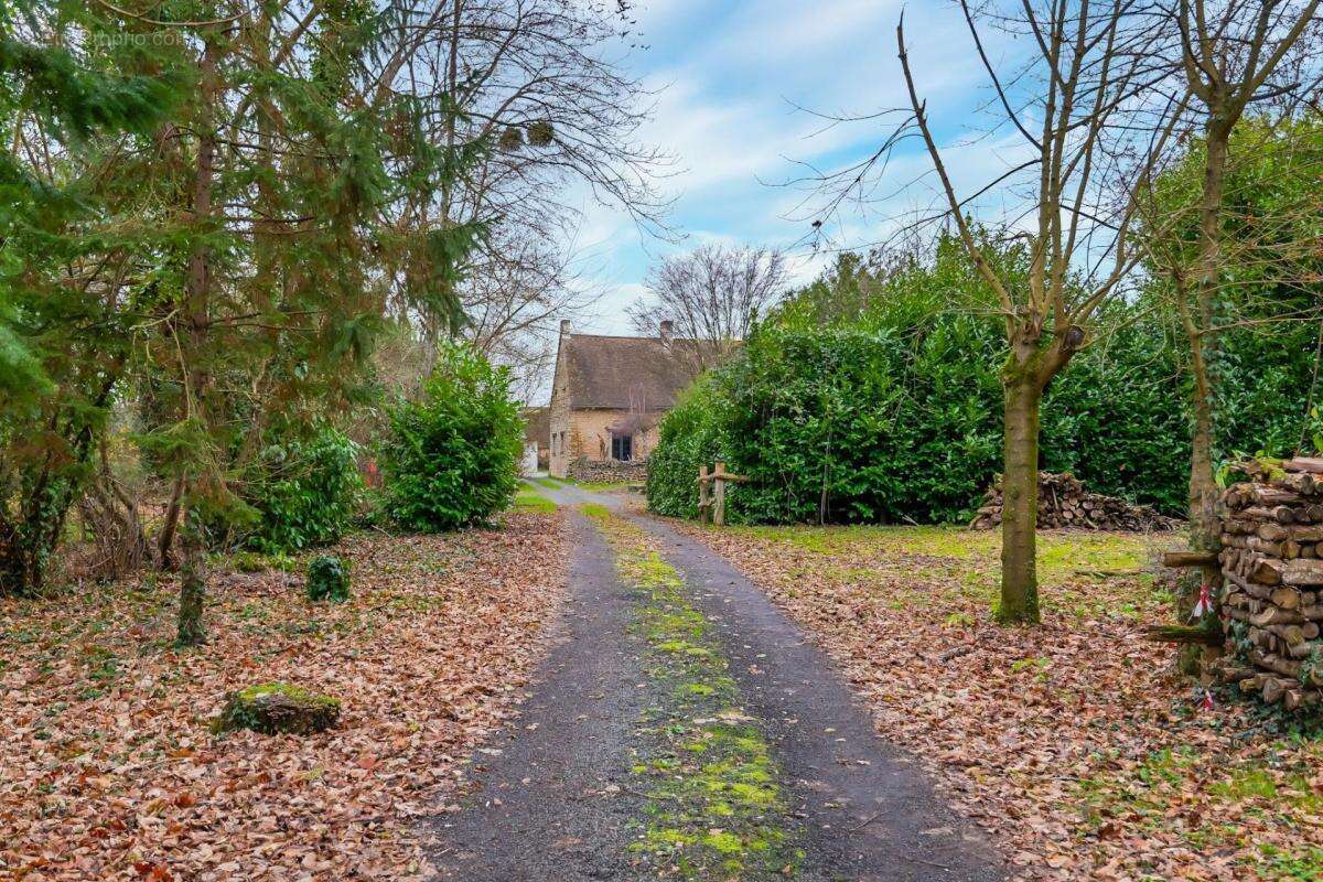 Maison à SAINT-JEAN-D'ASSE