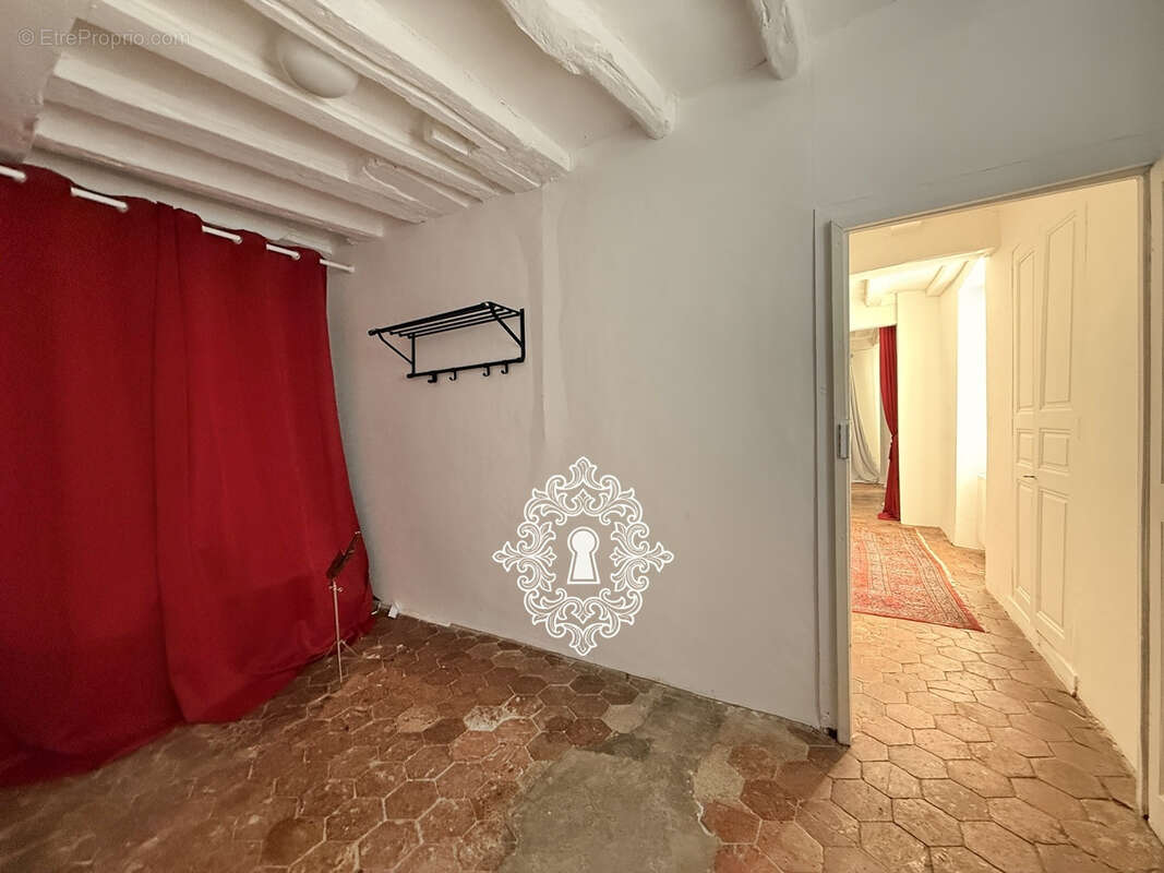 Maison à DONNEMARIE-DONTILLY