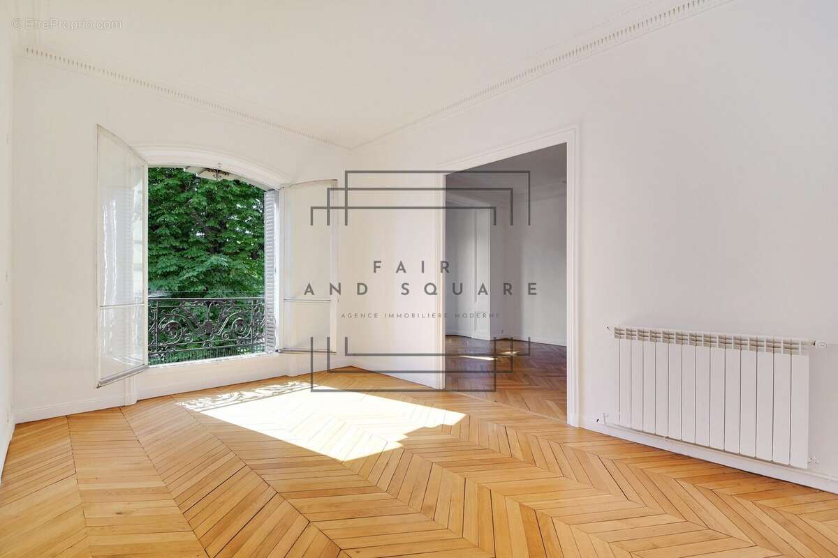 Appartement à NEUILLY-SUR-SEINE