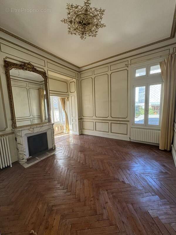 Appartement 1 pièce 33 m² à vendre à Rouen (76000) - photo 2