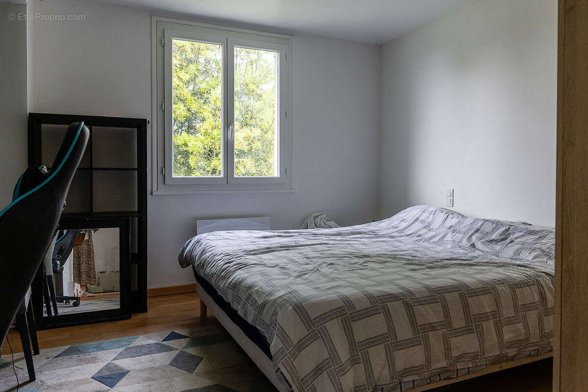 Maison 117 m² à Saint-Palais  - photo 6