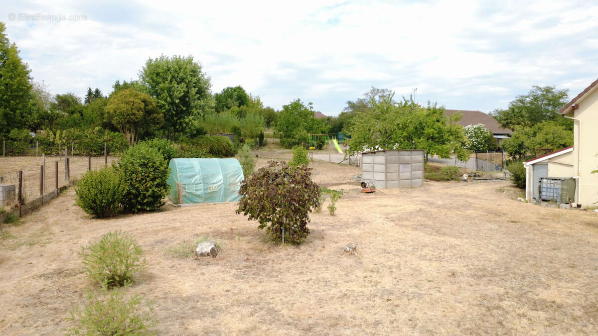 Maison 2 chambres avec sous-sol complet et grand terrain proche de Louhans - photo 23