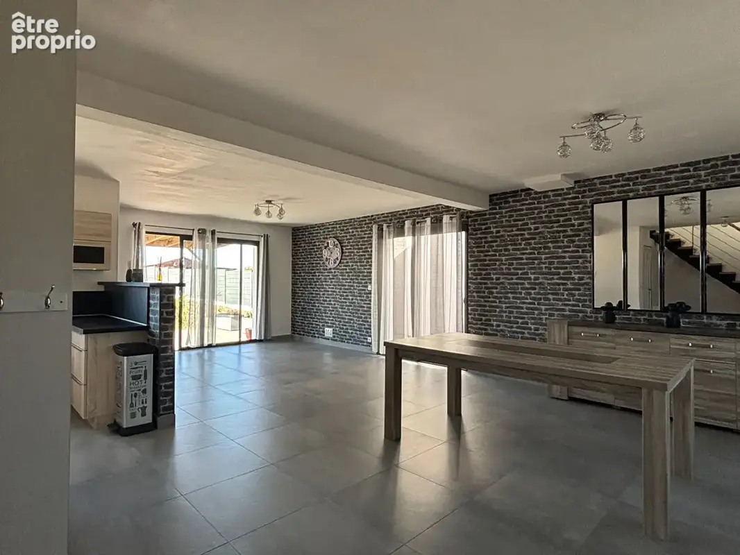 LA CHAPELLE-DES-MARAIS Maison familiale au calme - photo 2