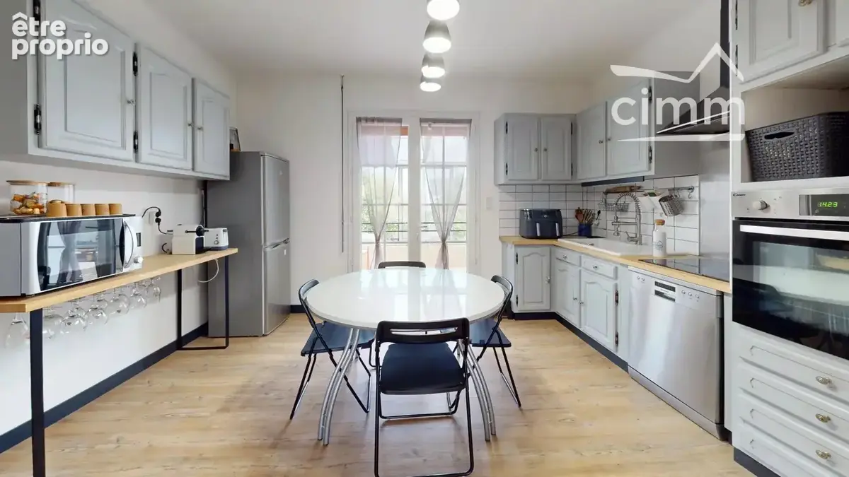 Maison  3 pièces  avec  espace professionnel - photo 4