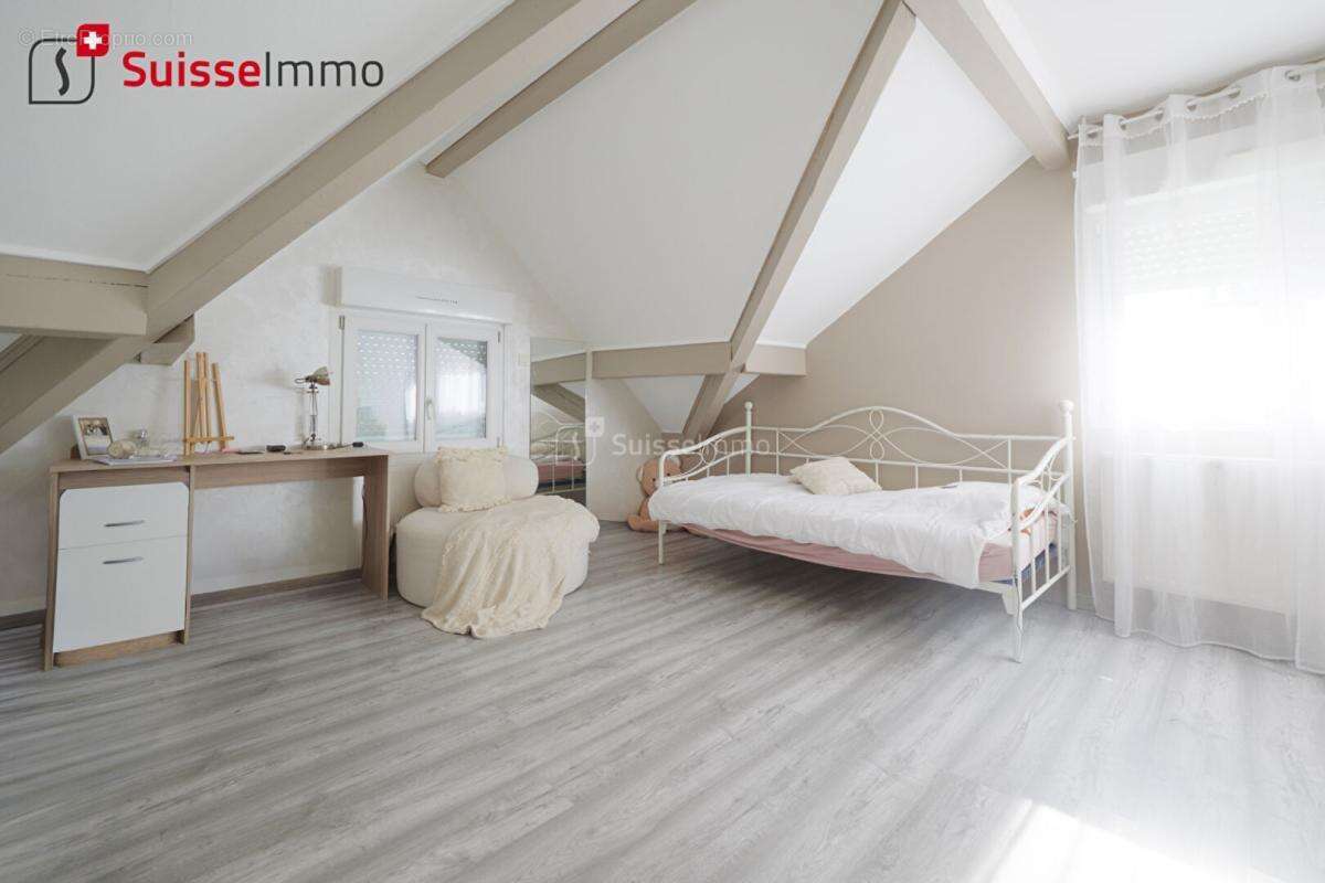 Maison Montbéliard 10 pièces 222 m2 habitables - photo 16