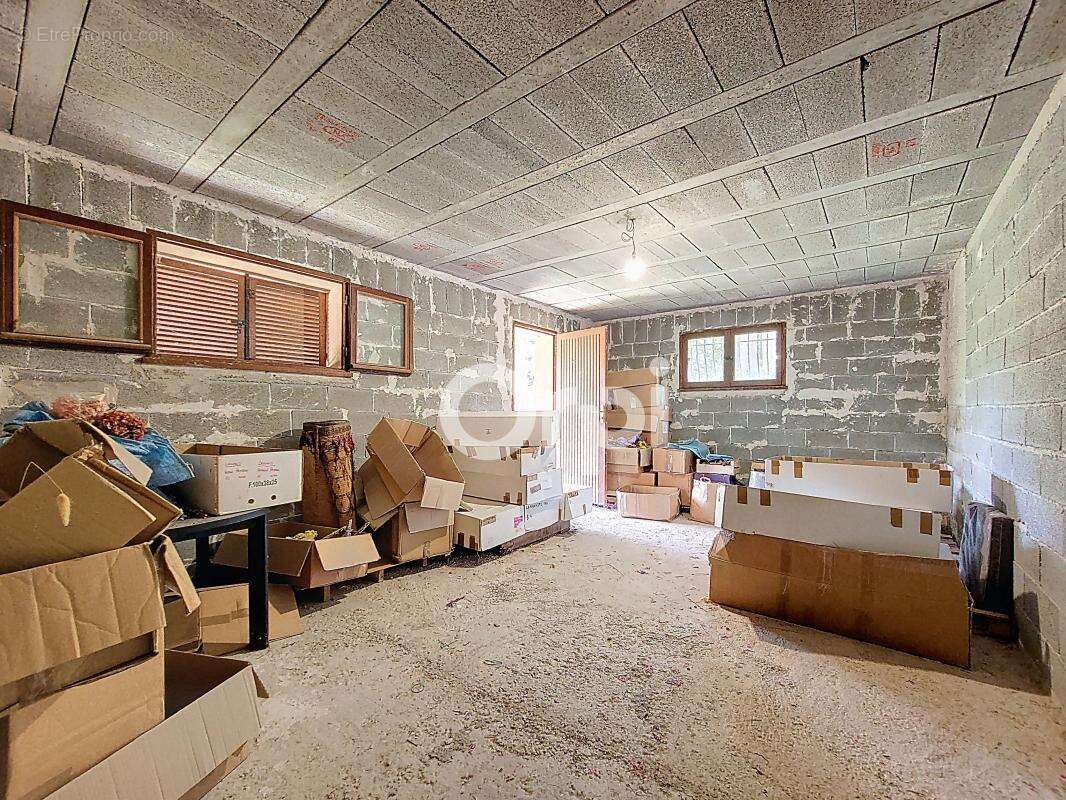 Maison à TOURRETTE-LEVENS