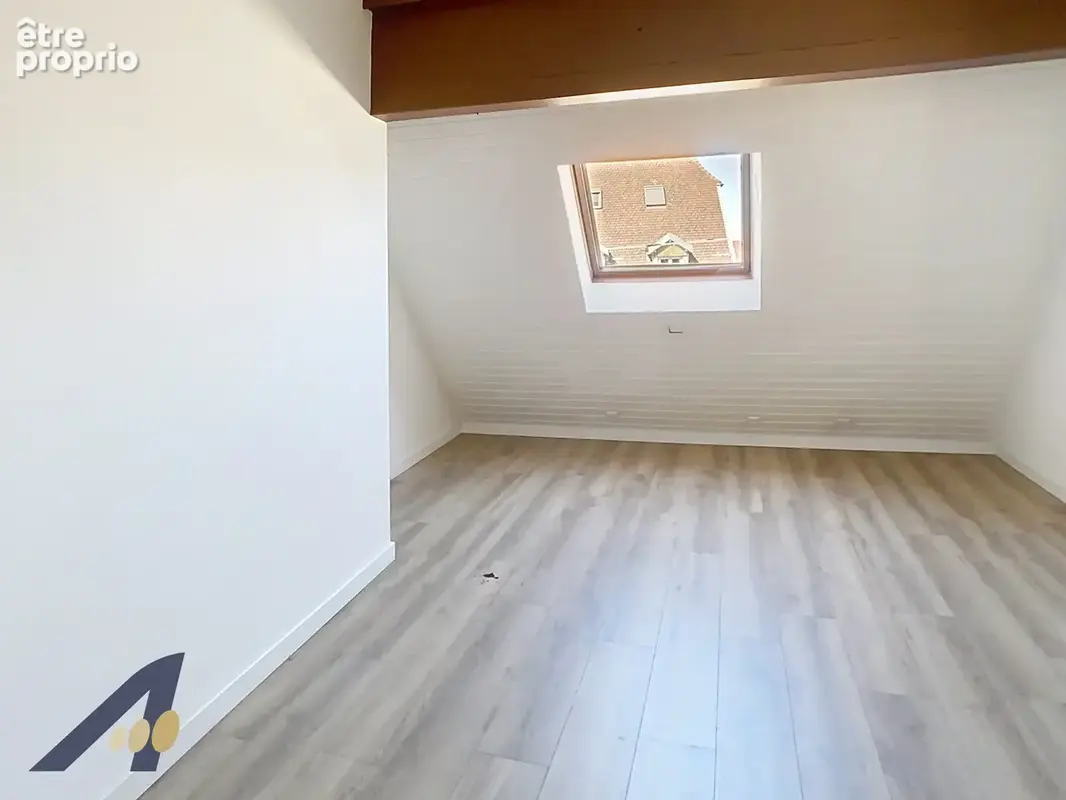  TRIPLEX 126m2  CENTRE VILLE - petite copropriété - photo 5