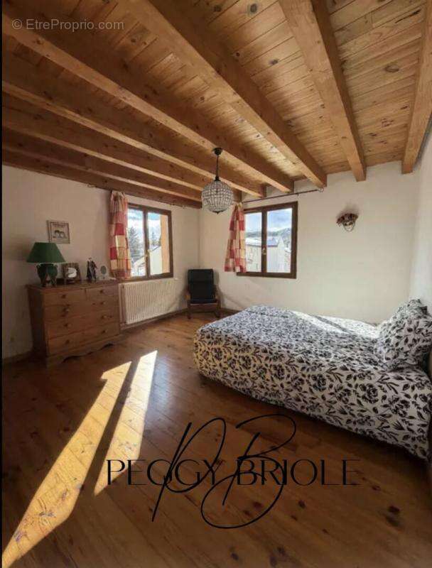 Maison à FORMIGUERES