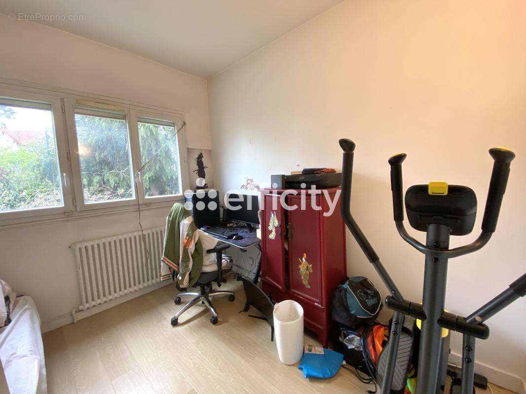 Maison à NEUILLY-PLAISANCE