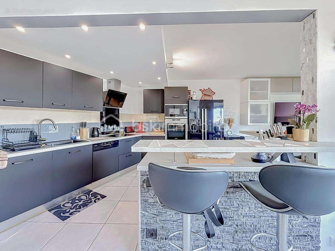 Appartement à CANDILLARGUES