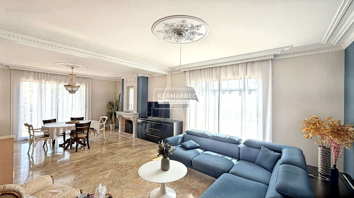 A VENDRE Maison 8 pièces à VITRE 226 m² - 396 800  HAI - photo 3